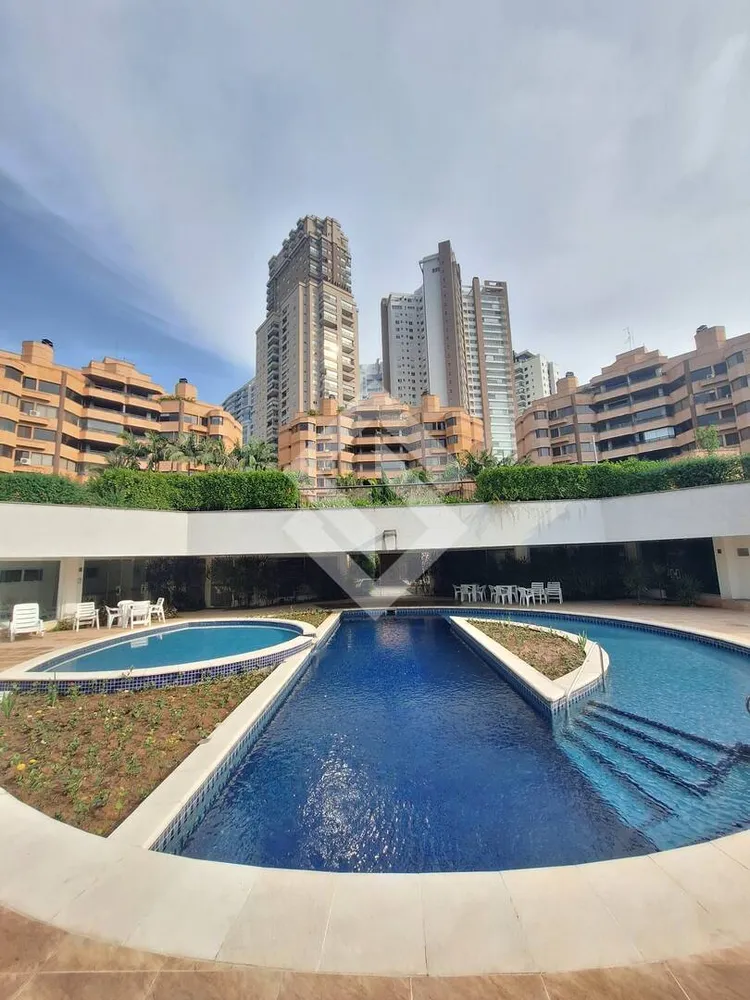 Apartamento, 3 quartos, 339 m² - Foto 3