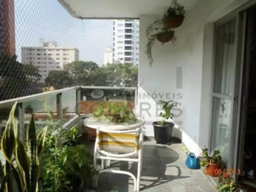 Apartamento, 3 quartos, 220 m² - Foto 4
