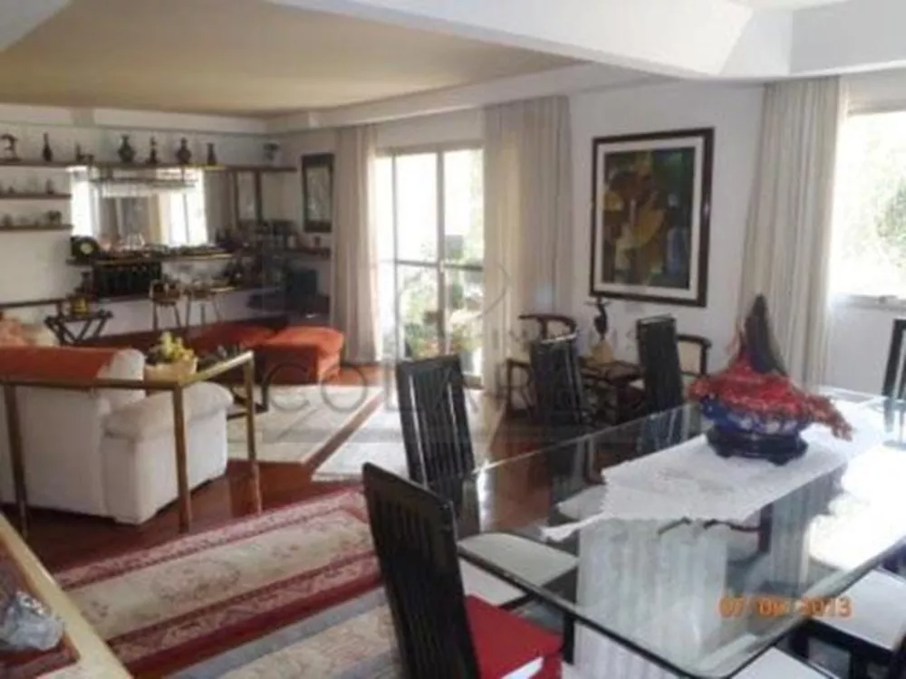 Apartamento, 3 quartos, 220 m² - Foto 2