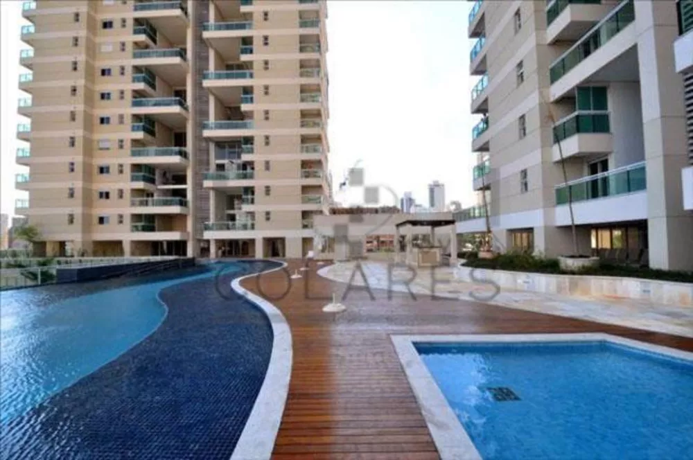 Apartamento para alugar com 4 quartos, 229m² - Foto 1