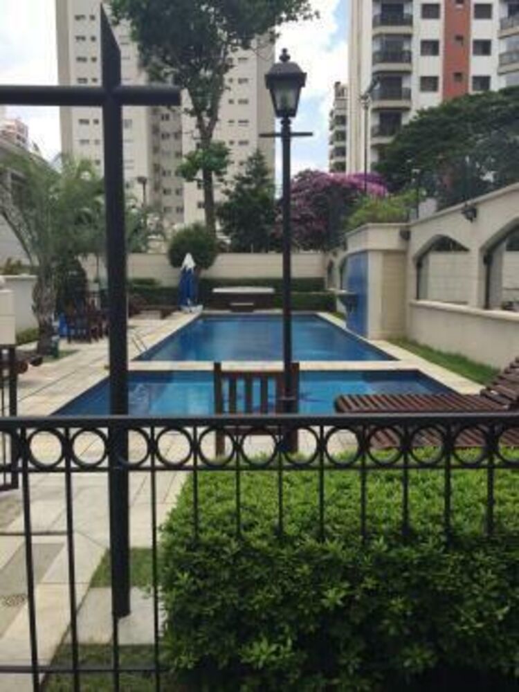 Apartamento, 4 quartos, 195 m² - Foto 2