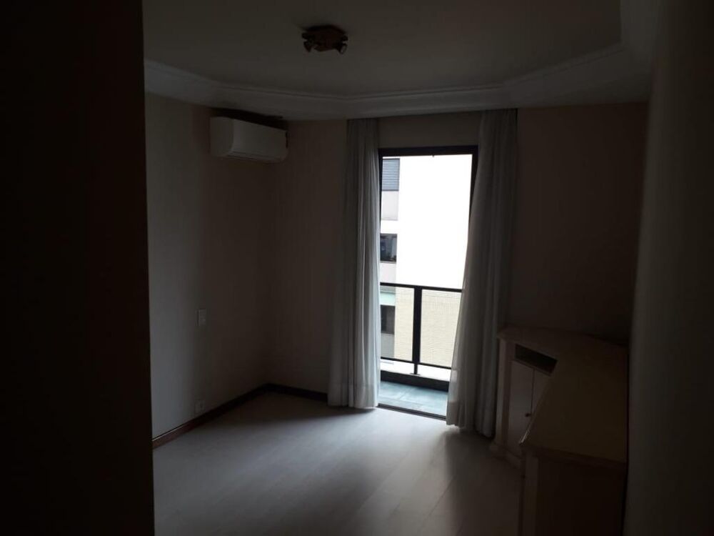 Apartamento à venda e aluguel com 3 quartos, 152m² - Foto 5