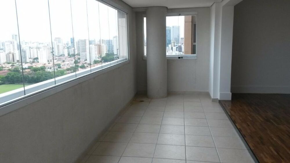 Apartamento à venda e aluguel com 3 quartos, 128m² - Foto 4