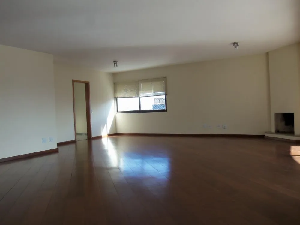 Apartamento, 4 quartos, 240 m² - Foto 2