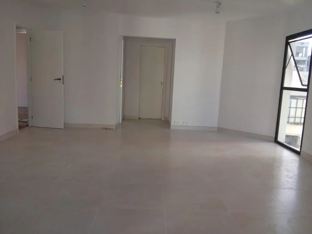 Apartamento, 4 quartos, 235 m² - Foto 2