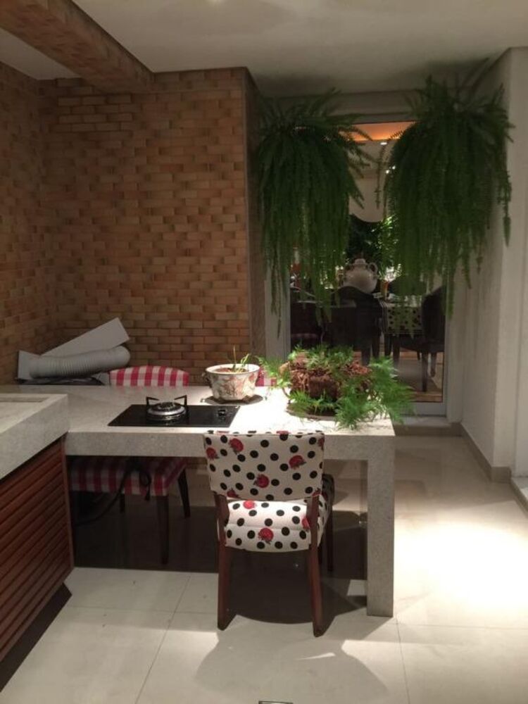 Apartamento, 4 quartos, 196 m² - Foto 4