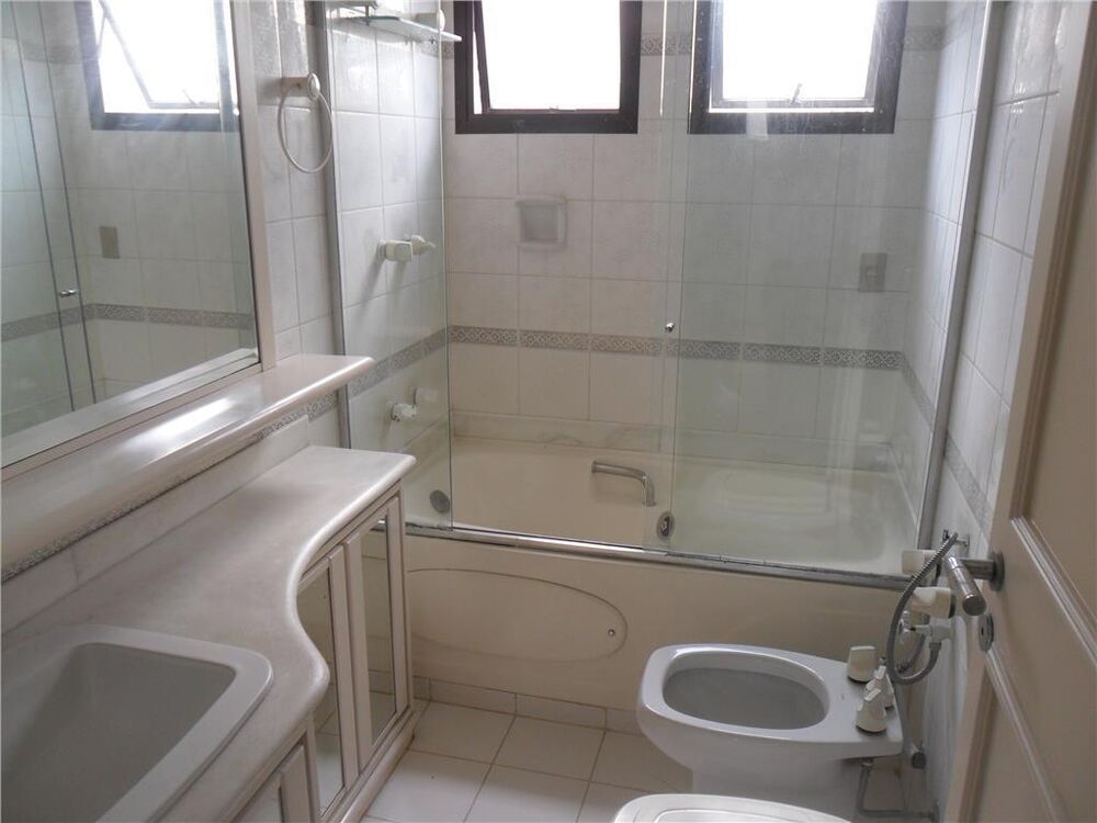 Apartamento, 3 quartos, 175 m² - Foto 2