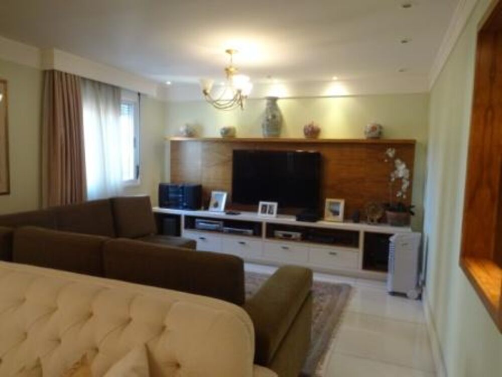 Apartamento, 4 quartos, 218 m² - Foto 1