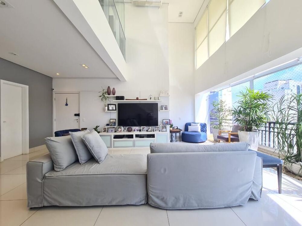 Cobertura à venda com 4 quartos, 230m² - Foto 4