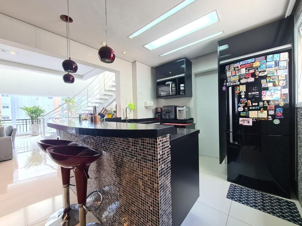 Cobertura à venda com 4 quartos, 230m² - Foto 8
