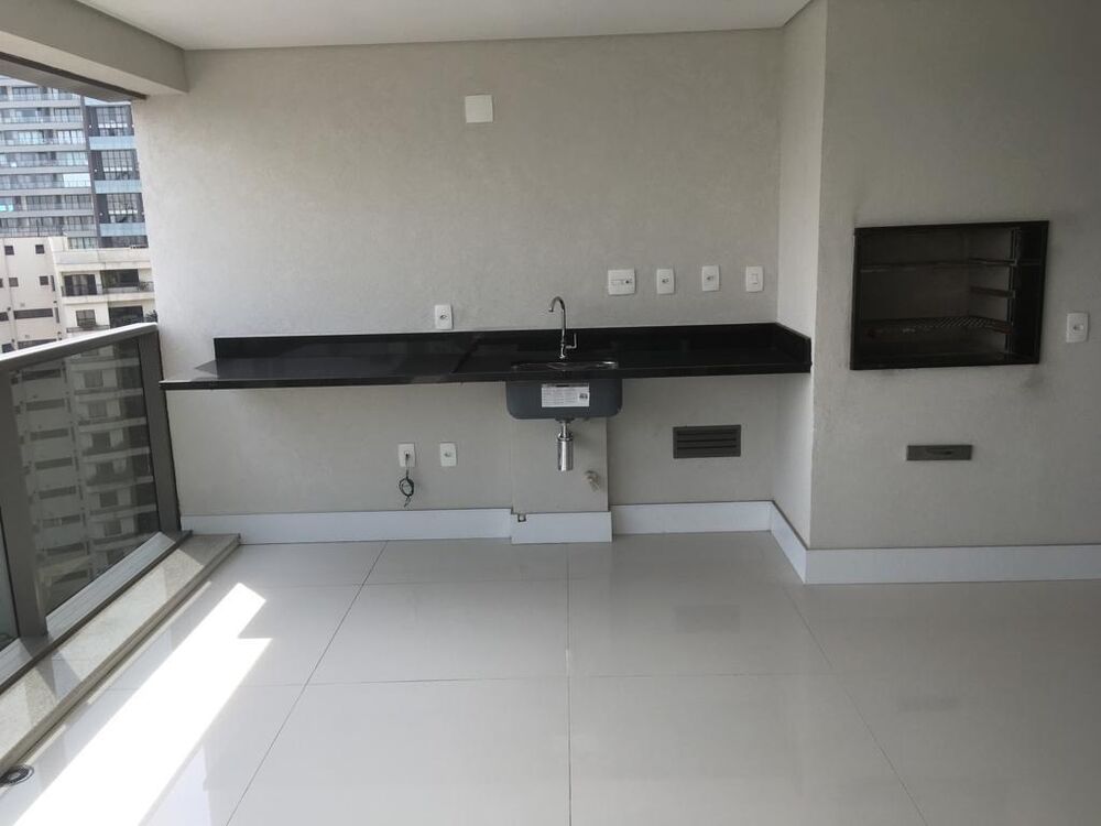 Apartamento, 3 quartos, 193 m² - Foto 1