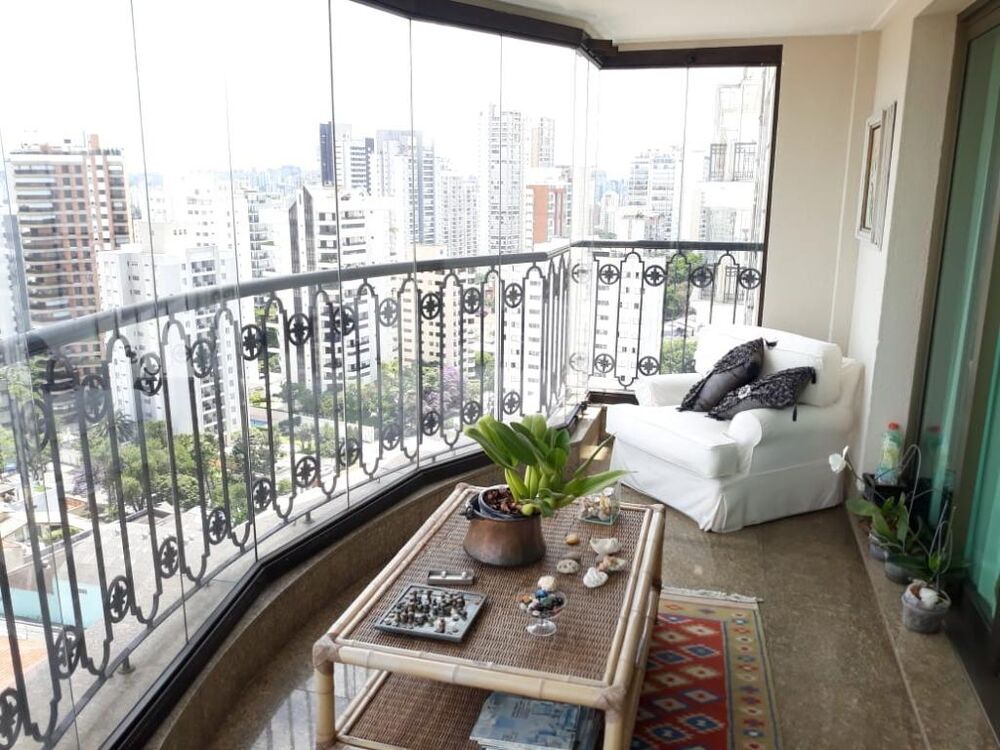 Apartamento, 4 quartos, 280 m² - Foto 1