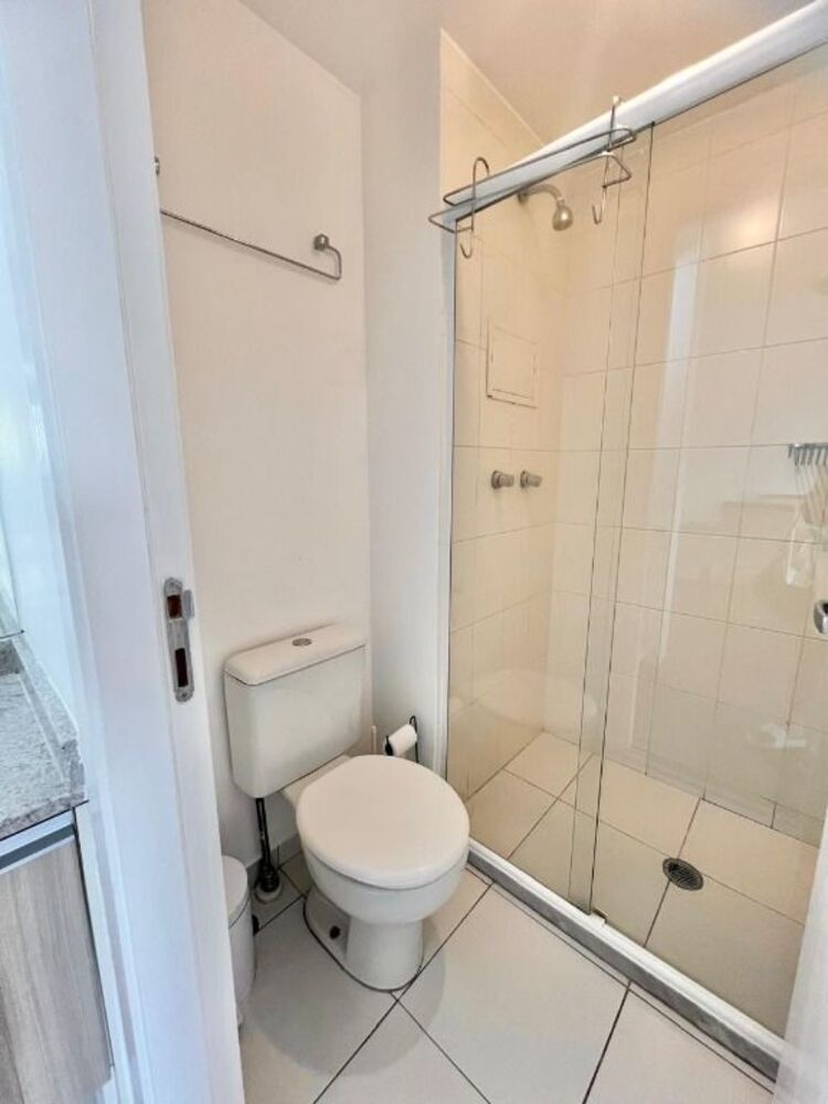Apartamento para alugar com 1 quarto, 45m² - Foto 9