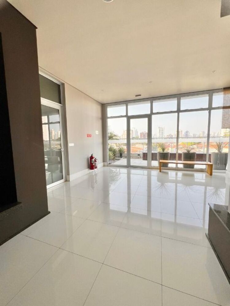 Apartamento para alugar com 1 quarto, 45m² - Foto 12