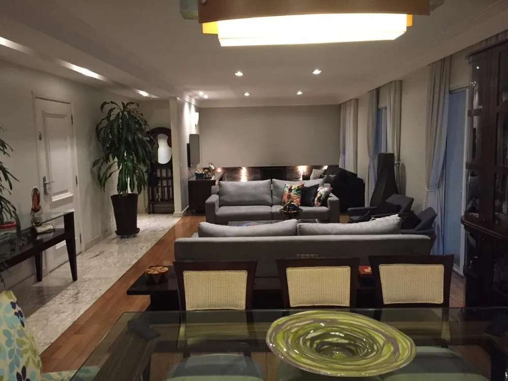 Apartamento, 4 quartos, 251 m² - Foto 1