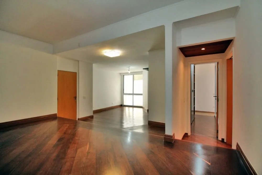 Apartamento, 3 quartos, 127 m² - Foto 2