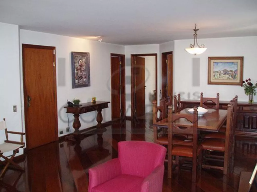 Apartamento à venda com 4 quartos, 170m² - Foto 1