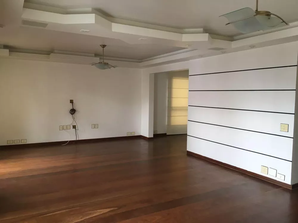 Apartamento, 4 quartos, 205 m² - Foto 2