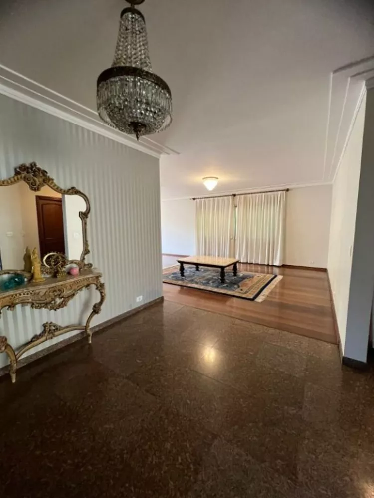 Sobrado, 5 quartos, 600 m² - Foto 2