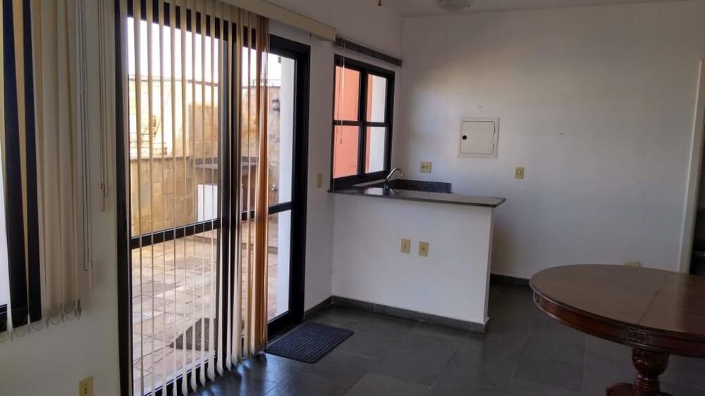 Cobertura, 3 quartos, 206 m² - Foto 1