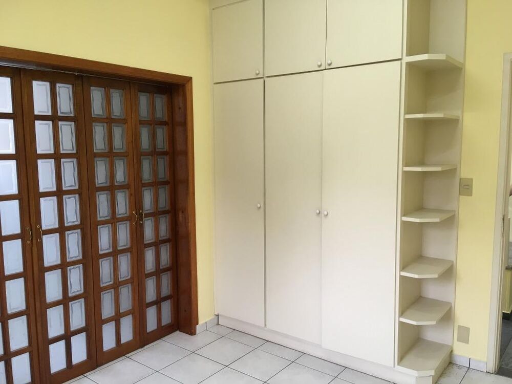 Sobrado, 3 quartos, 217 m² - Foto 2