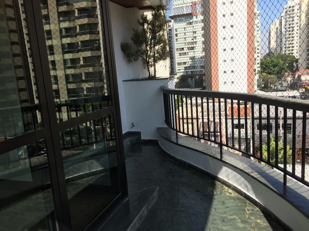 Apartamento, 4 quartos, 250 m² - Foto 1
