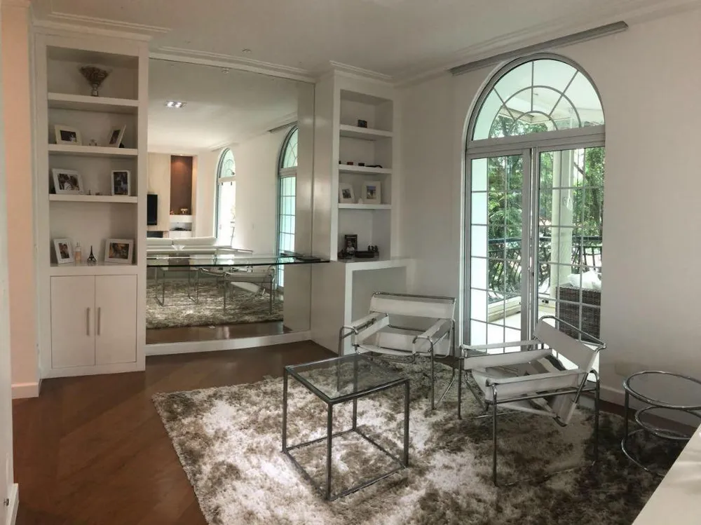 Apartamento, 4 quartos, 227 m² - Foto 1