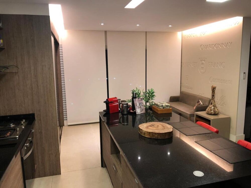 Apartamento à venda com 1 quarto, 60m² - Foto 1