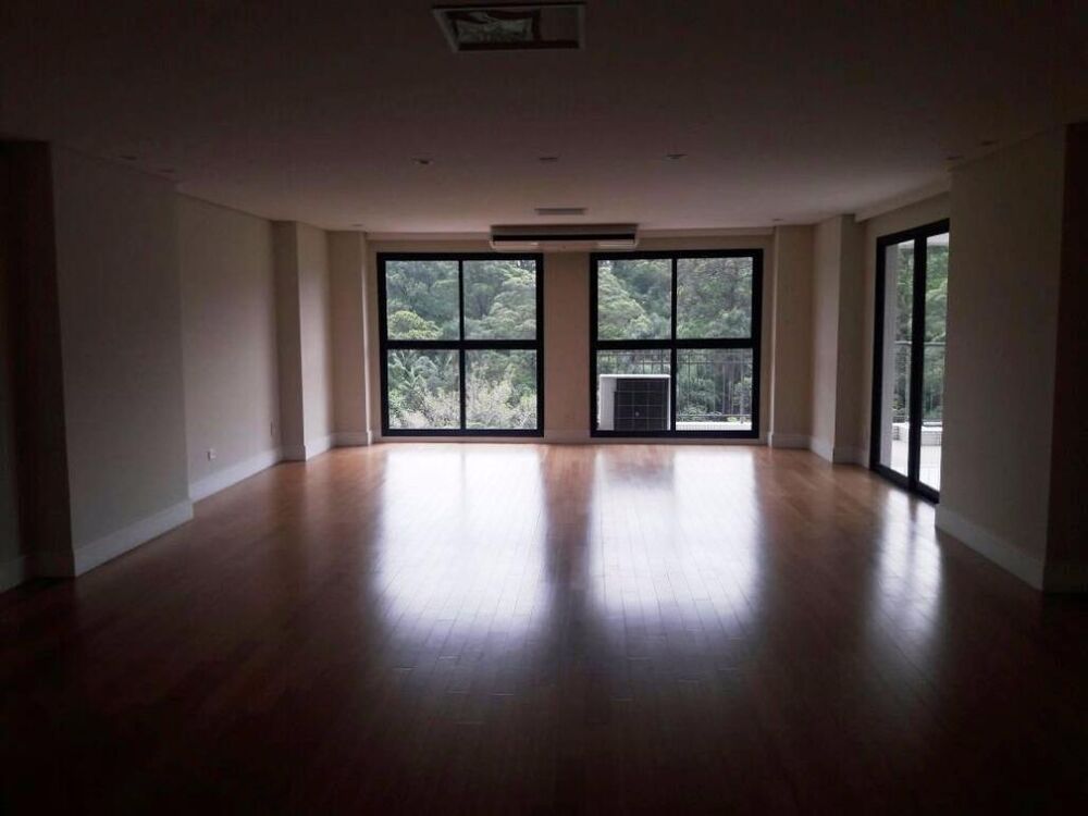 Apartamento para alugar com 4 quartos, 370m² - Foto 1