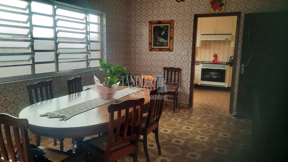 Casa, 3 quartos, 627 m² - Foto 1