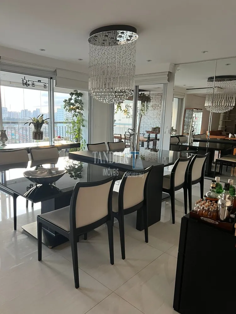 Apartamento, 4 quartos, 234 m² - Foto 1
