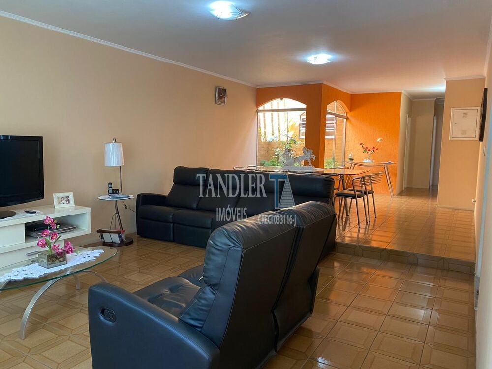 Casa, 3 quartos, 280 m² - Foto 3
