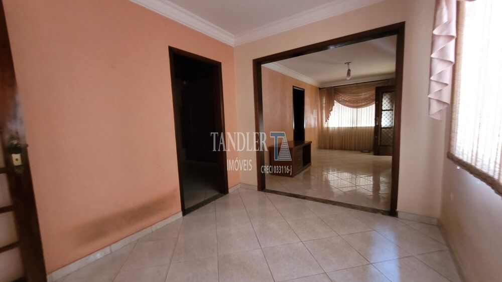 Casa, 3 quartos, 180 m² - Foto 1