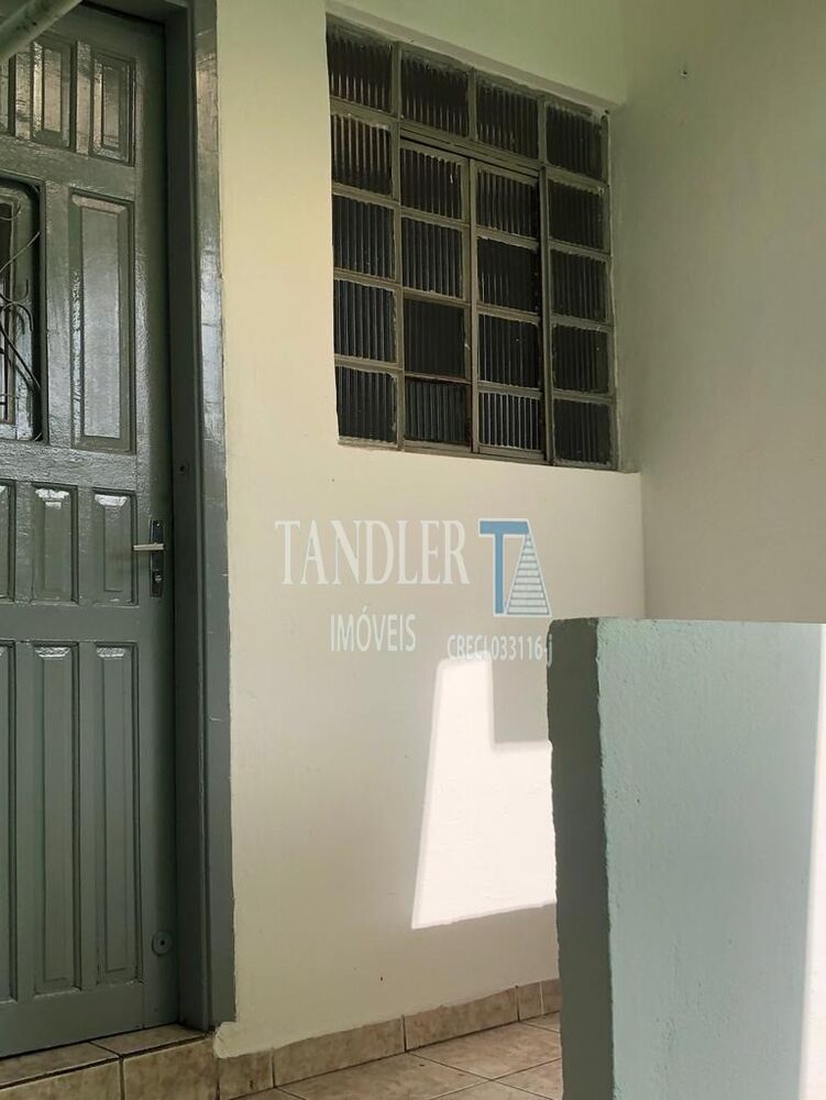 Casa, 4 quartos, 188 m² - Foto 1