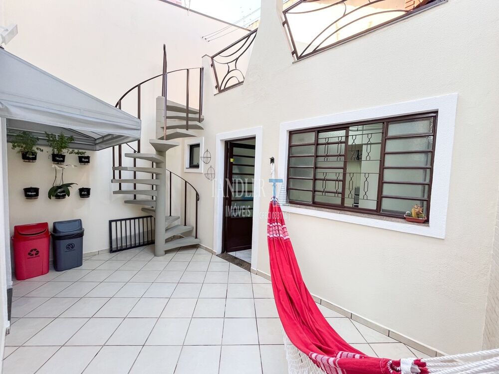 Casa, 3 quartos, 199 m² - Foto 3