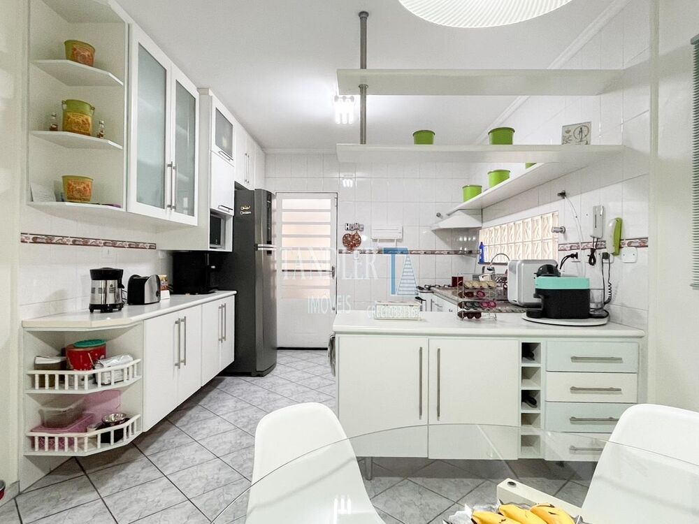 Casa, 3 quartos, 199 m² - Foto 5