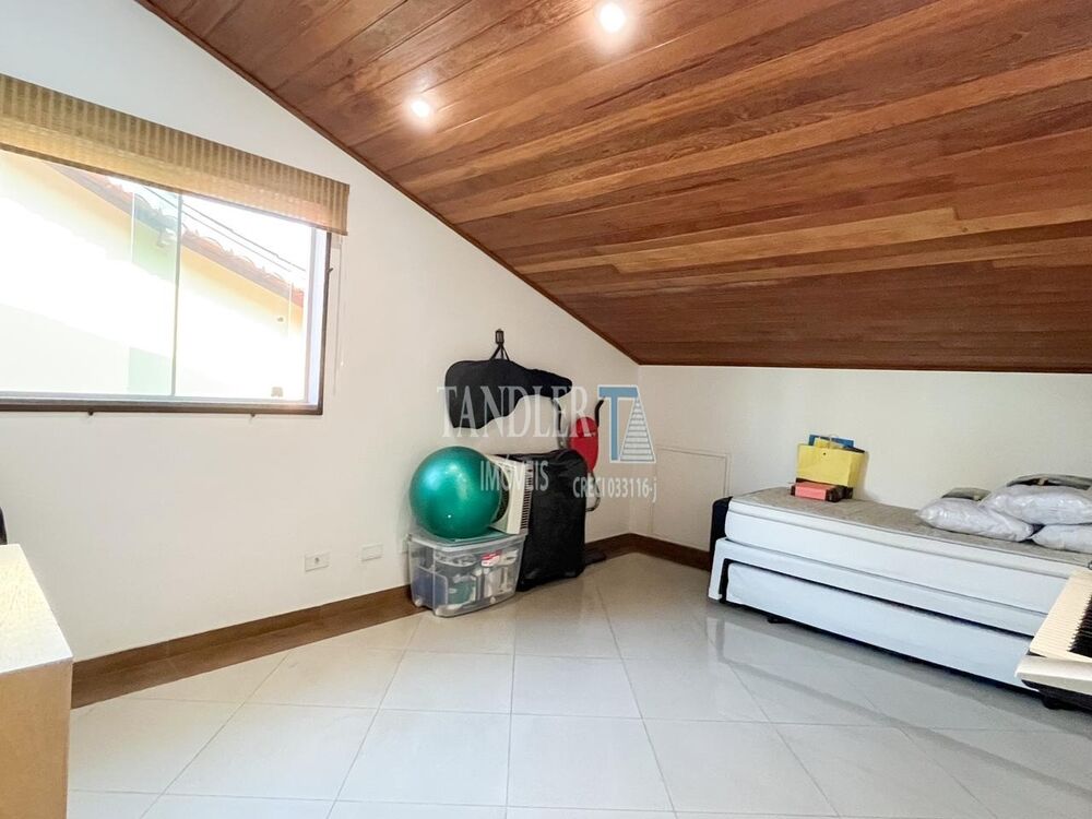 Casa, 3 quartos, 199 m² - Foto 9