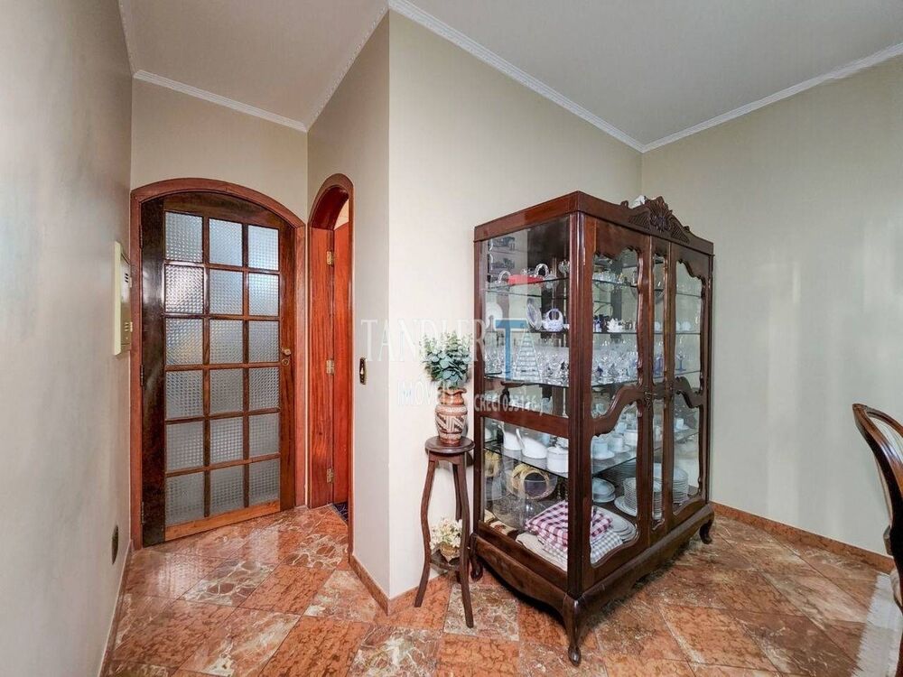 Casa, 3 quartos, 280 m² - Foto 33