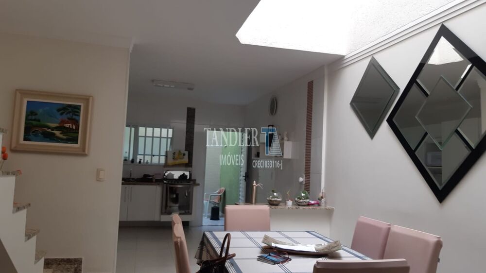 Casa, 3 quartos, 132 m² - Foto 3