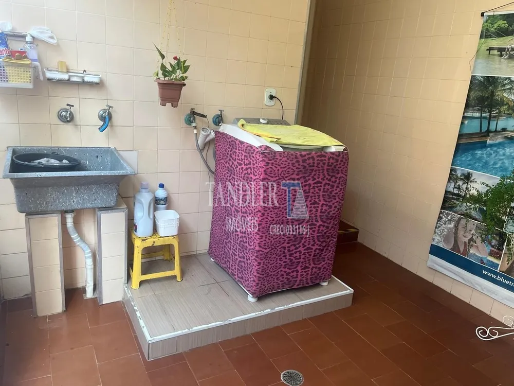 Casa, 3 quartos, 250 m² - Foto 6