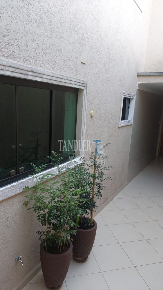 Casa à venda com 3 quartos, 130m² - Foto 19