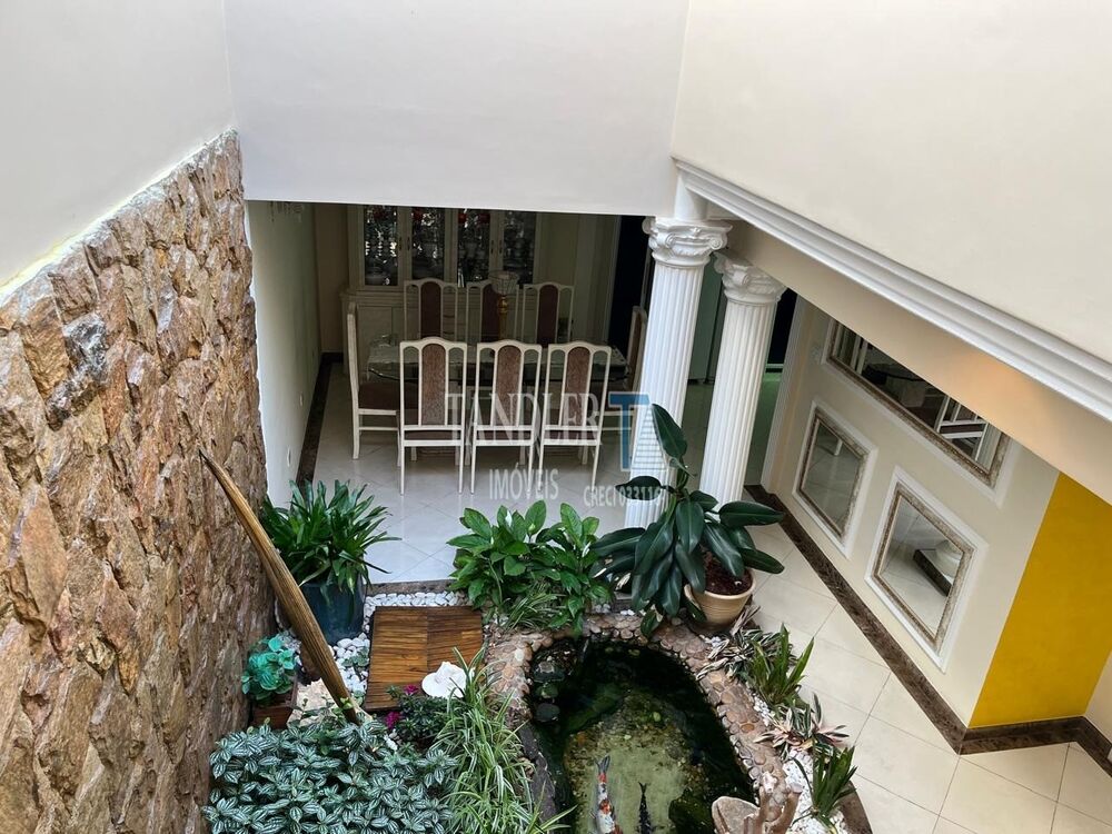 Casa, 3 quartos, 320 m² - Foto 2