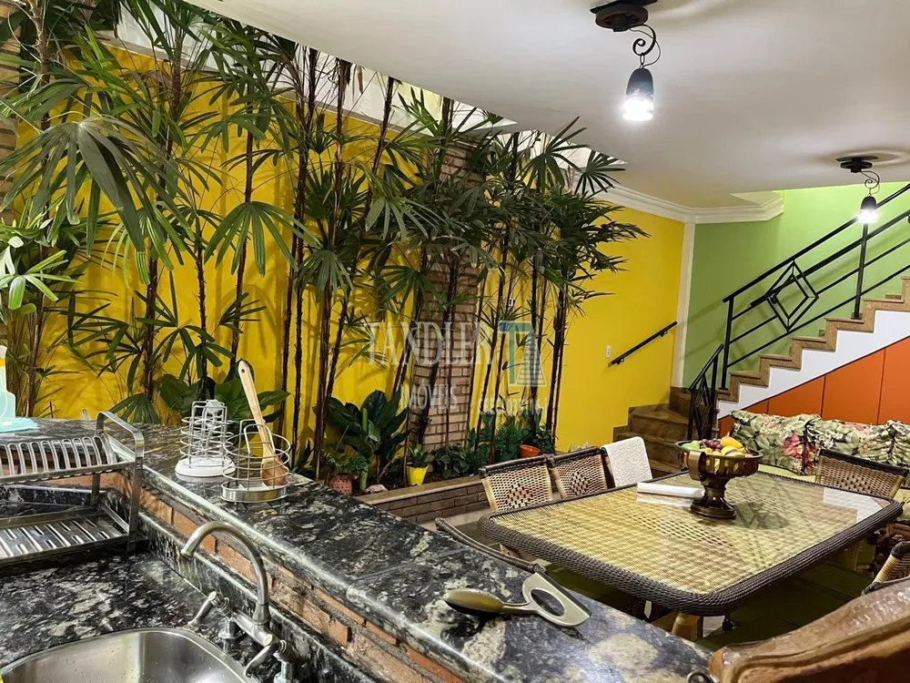 Casa, 3 quartos, 320 m² - Foto 7