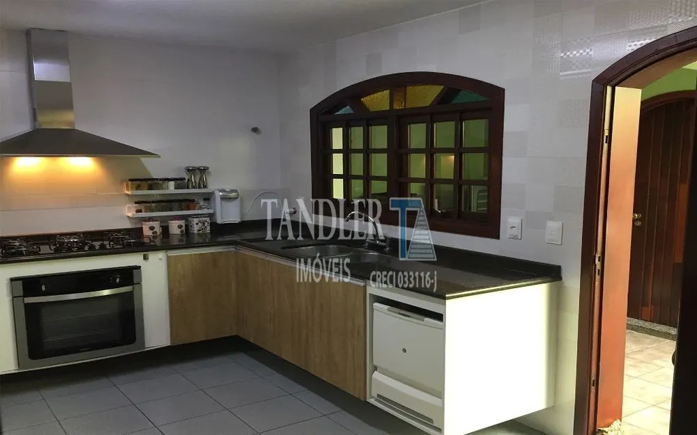 Casa, 3 quartos, 281 m² - Foto 10