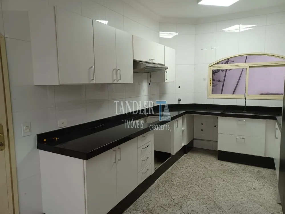 Casa, 4 quartos, 352 m² - Foto 26