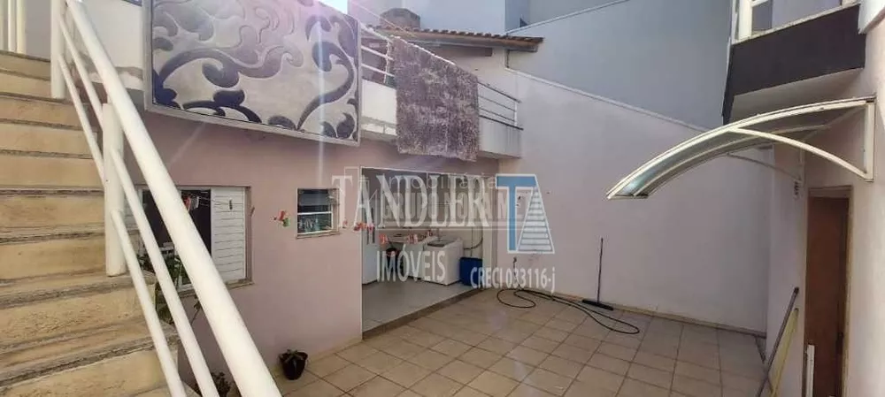 Casa, 4 quartos, 300 m² - Foto 8