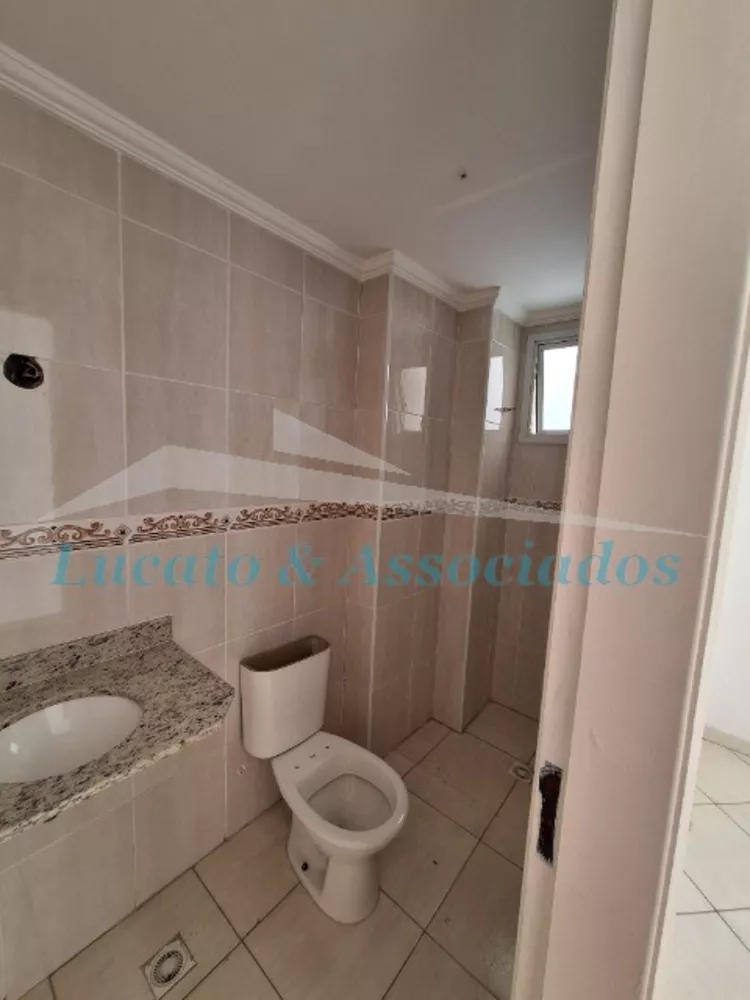 Apartamento à venda com 3 quartos, 159m² - Foto 8