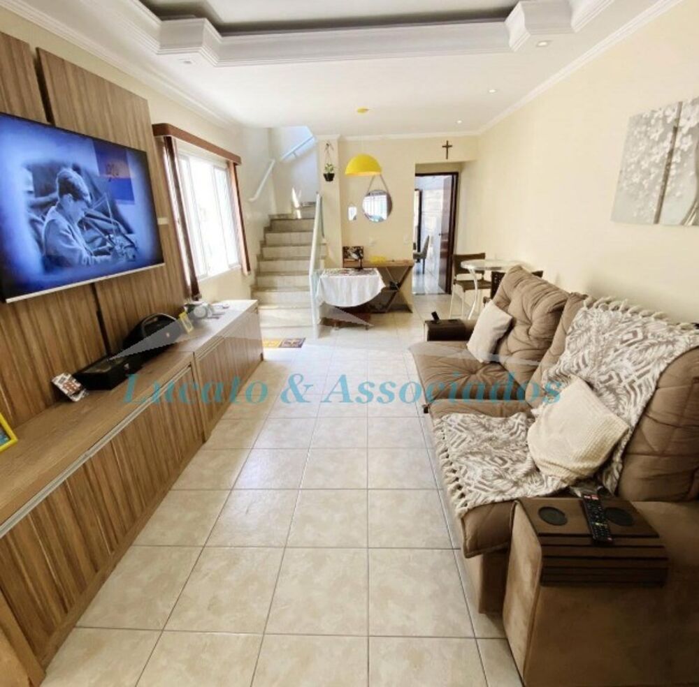Casa, 3 quartos, 99 m² - Foto 1
