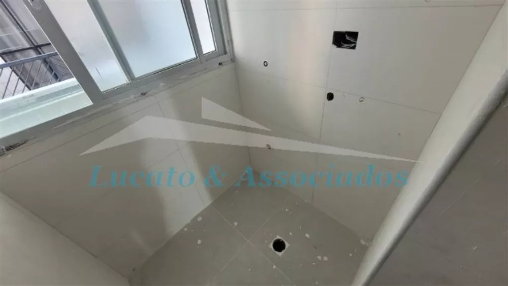 Apartamento à venda com 2 quartos, 67m² - Foto 4