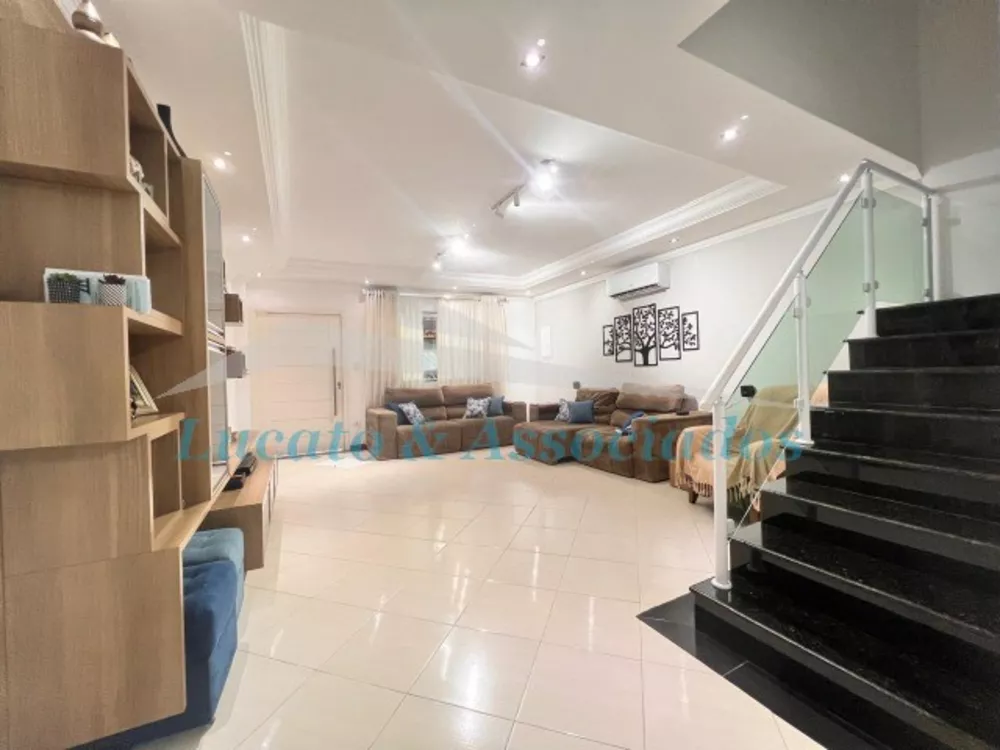 Casa, 3 quartos, 121 m² - Foto 2
